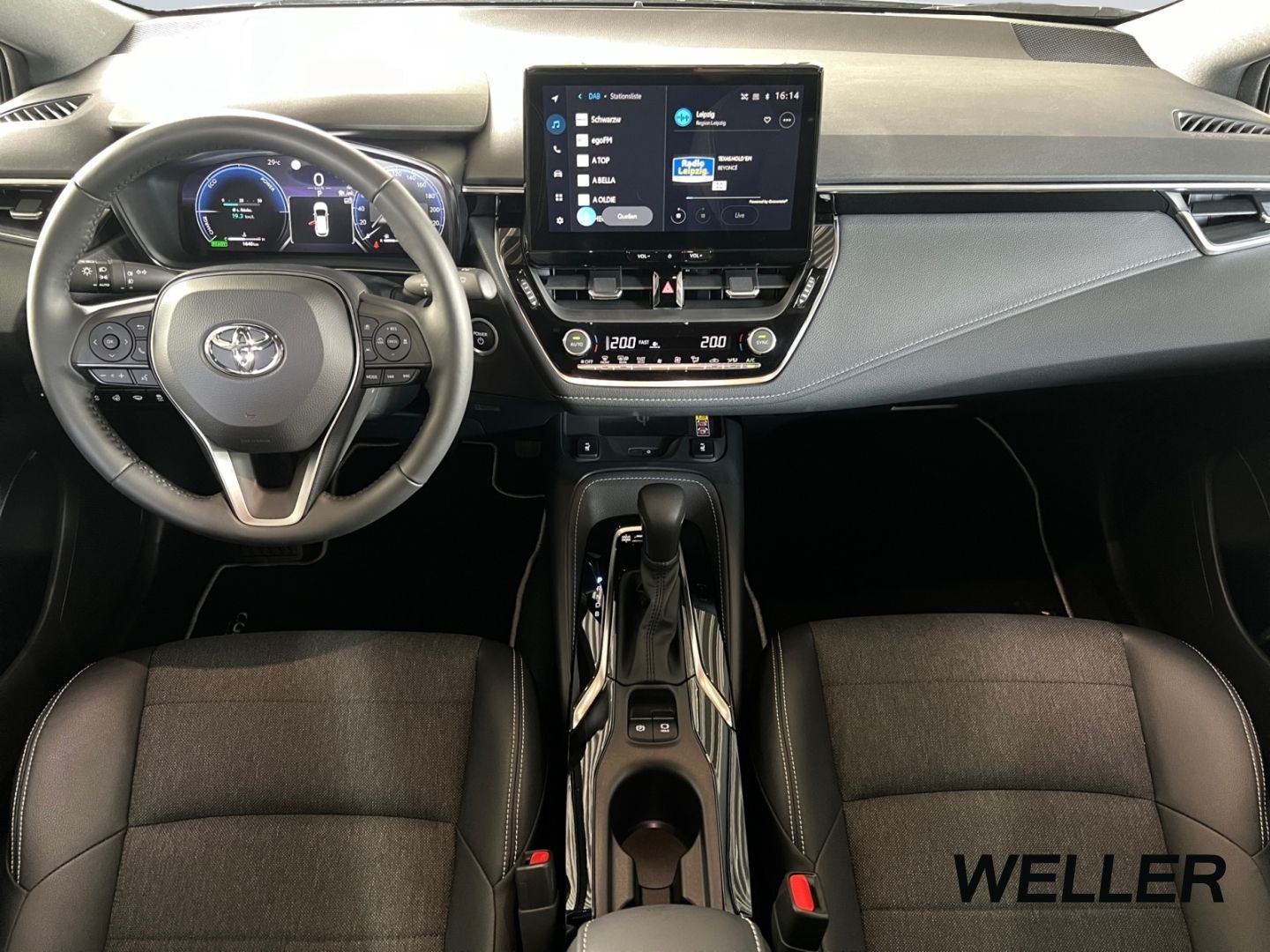 Toyota Corolla 1.8 Hybrid TS Team D *Bi-LED*ACC*CAM*SHZ