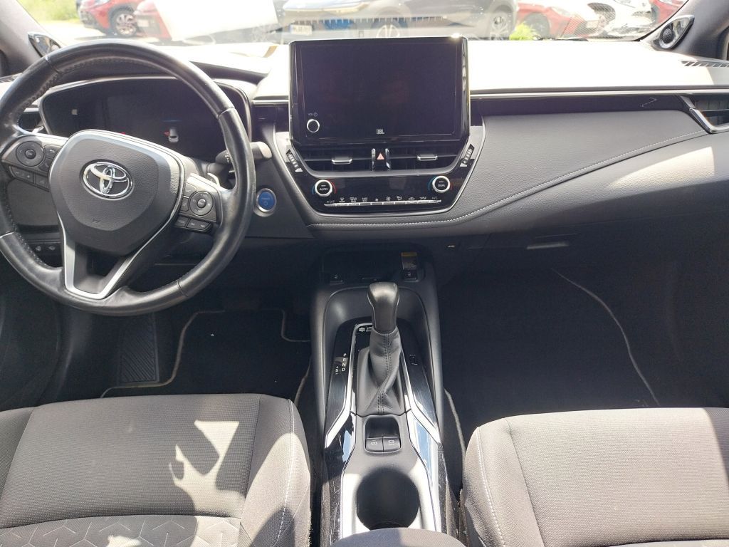 Toyota Corolla 2.0 Hybrid Touring Sports - Samsaru's Car Outlet