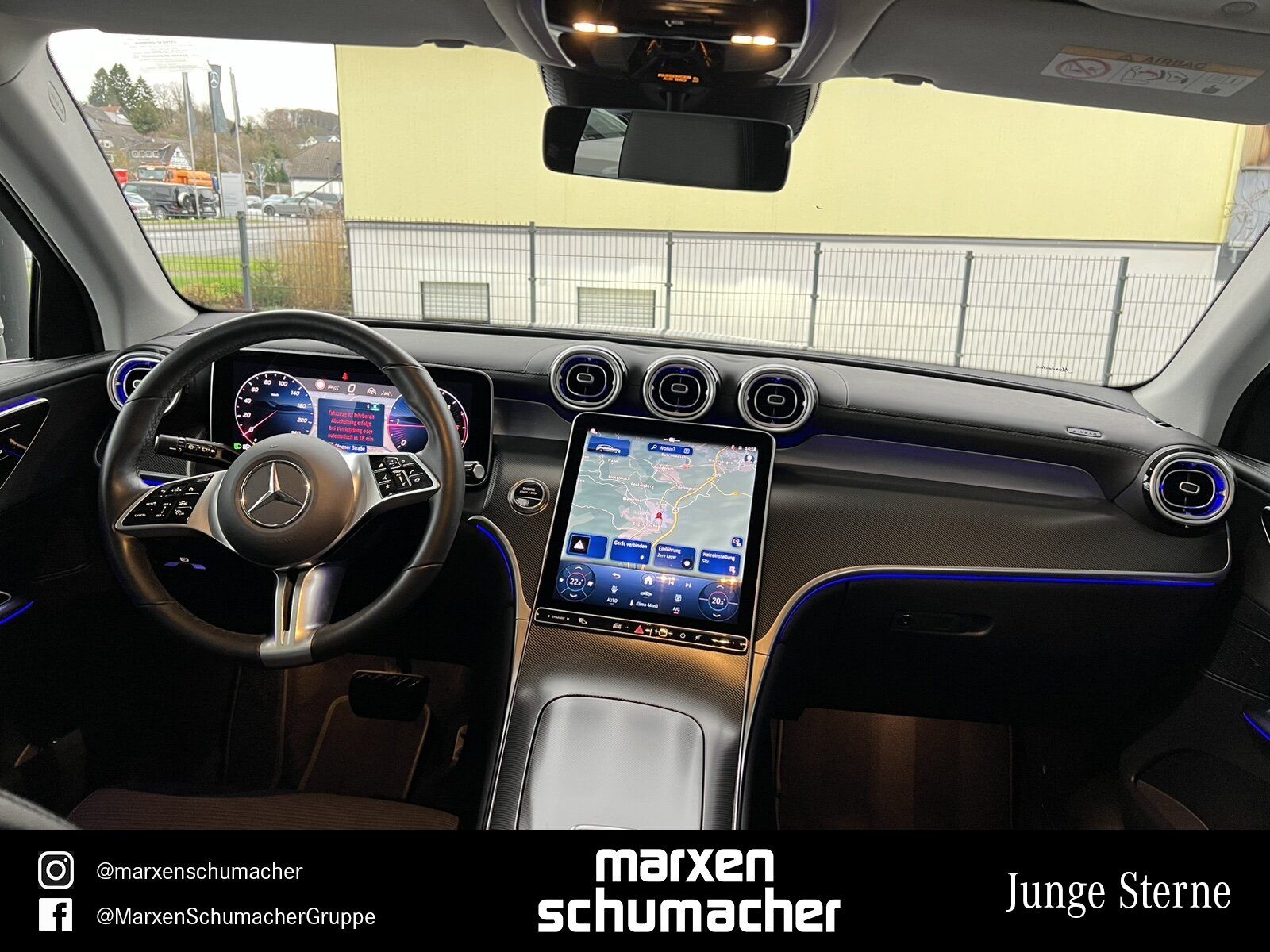 Mercedes-Benz GLC 220 d 4M AVANTGARDE Pano+360°+AHK+DIGITAL