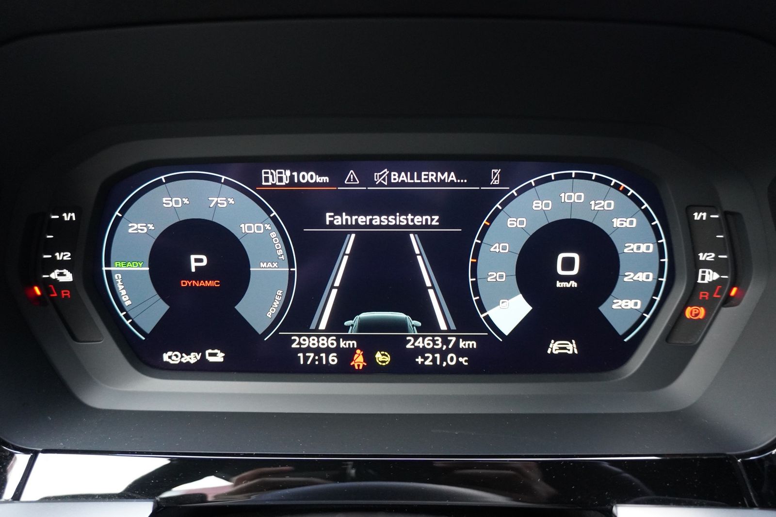 Audi A3 Sportback 40 TFSIe S line Sitzheizung LED DAB