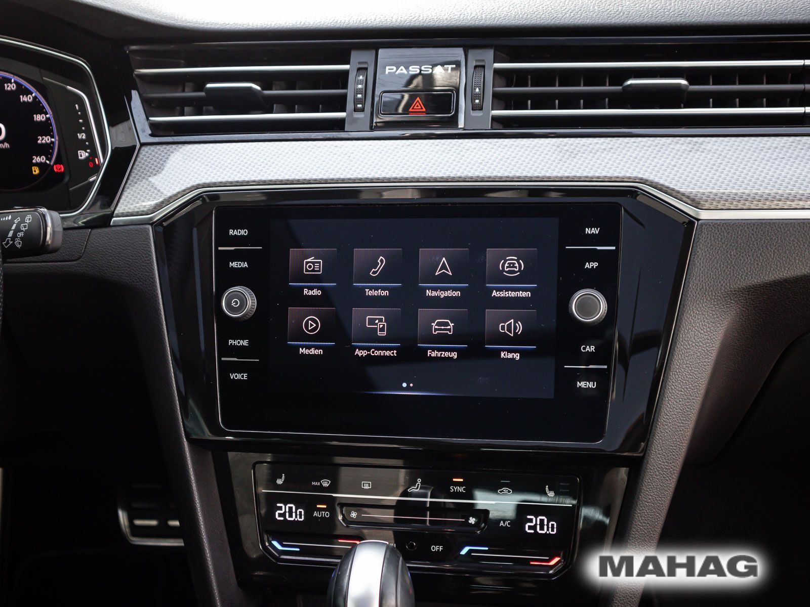 Volkswagen Passat Alltrack 2.0 TDI AHK LED Navi ParkPilot R