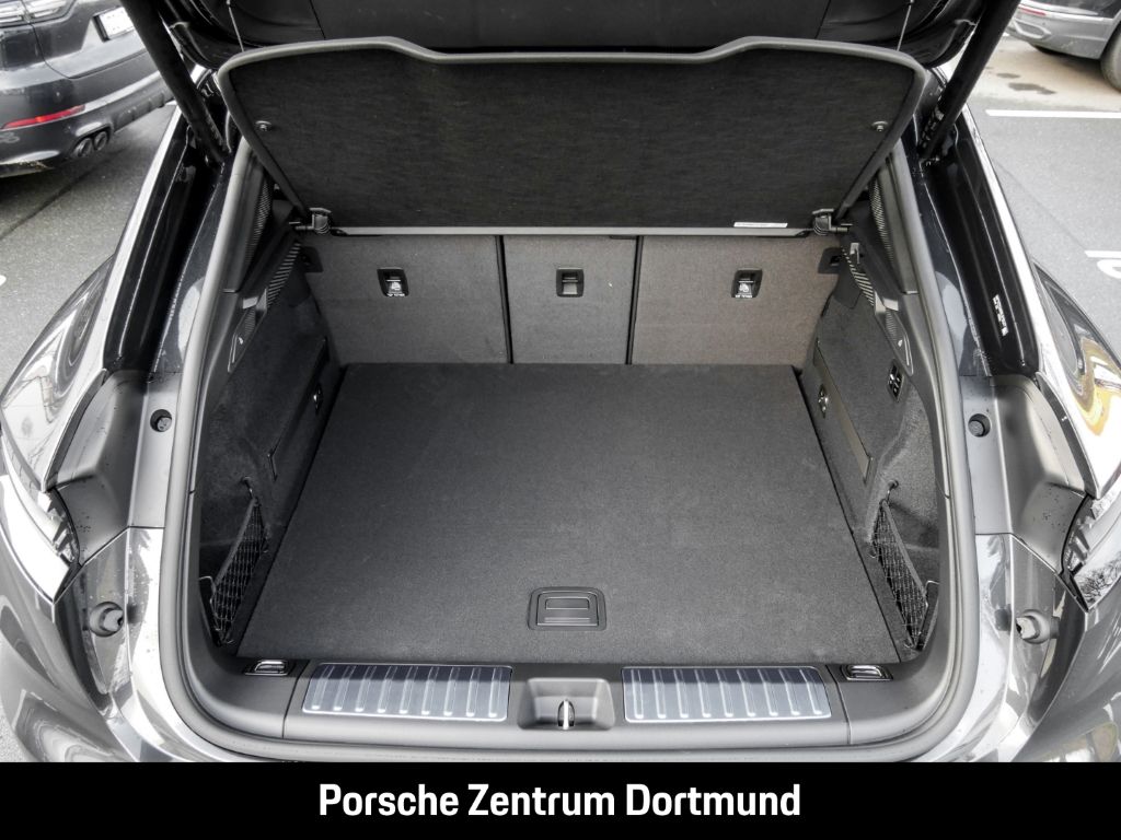 Porsche Macan - Samsaru's Car Outlet