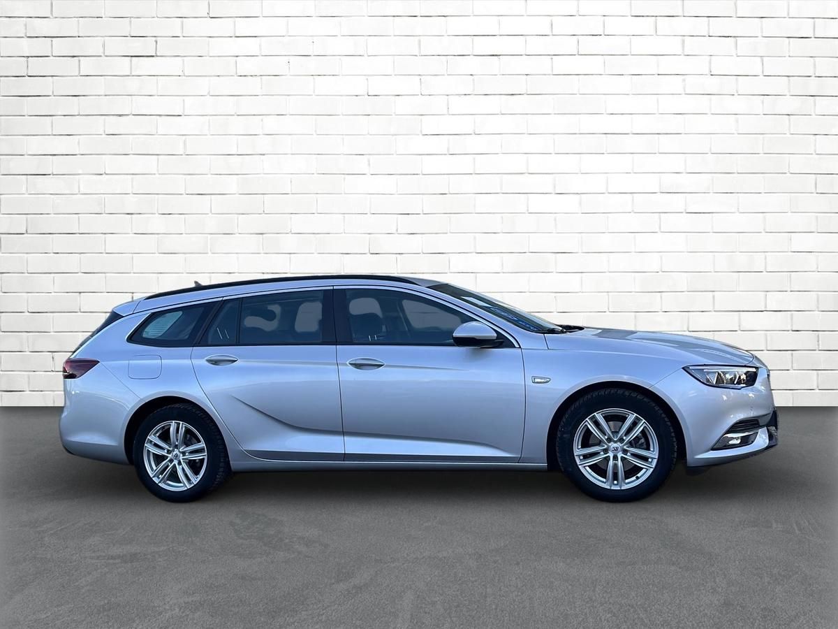 Opel Insignia 1.6 CDTI Edition - Samsaru's Car Outlet