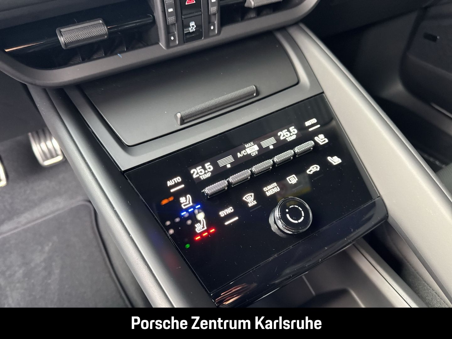 Porsche Macan 4S LED-Matrix Panoramadach Luftfederung