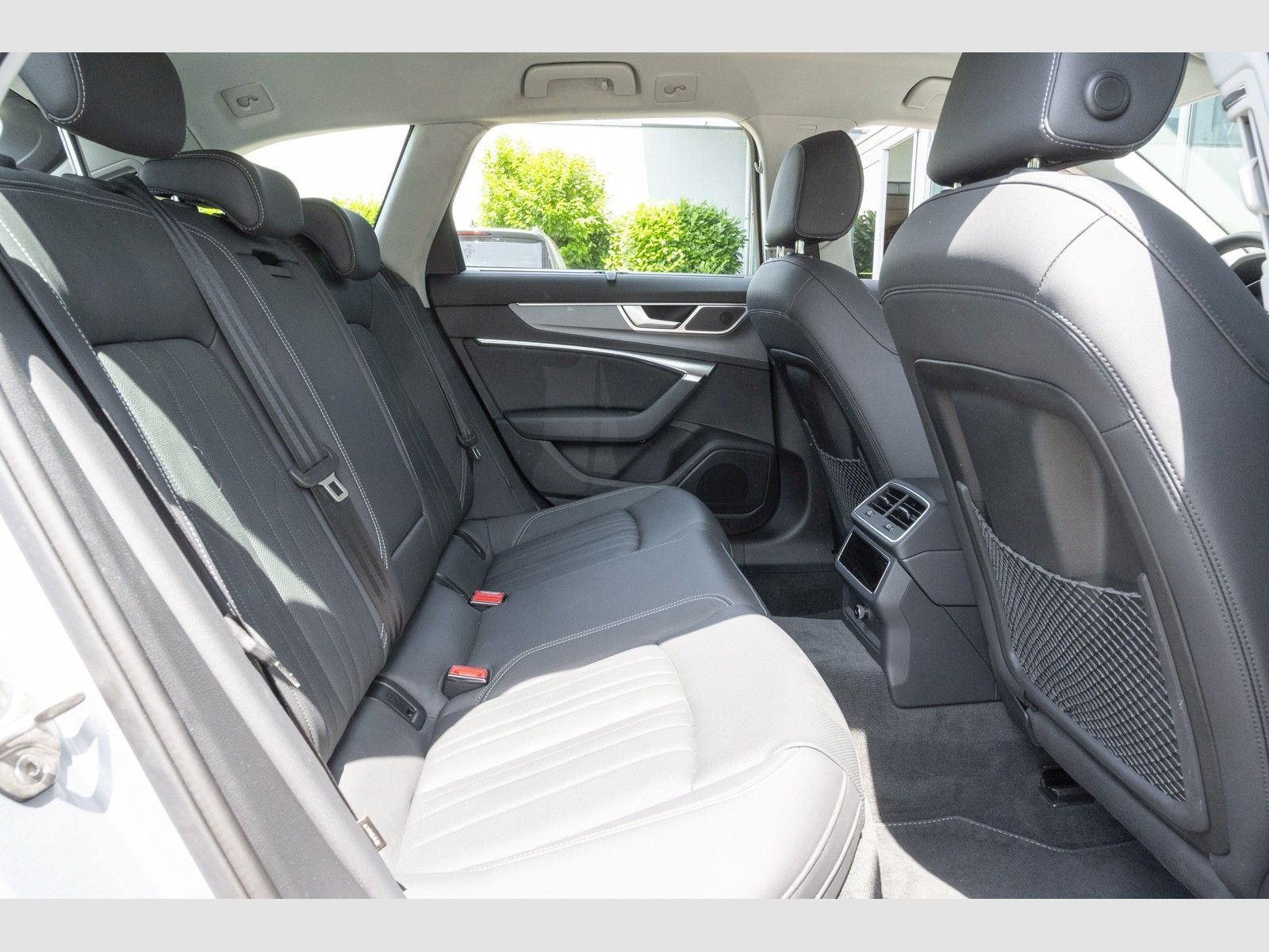 Audi A6 Avant 40 TDI quattro advanced - Samsaru's Car Outlet