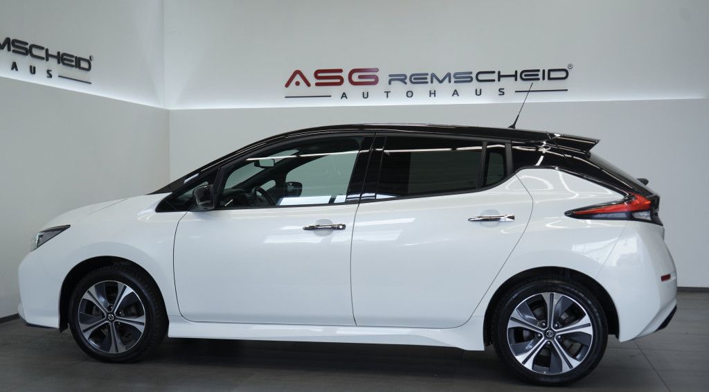 Nissan Leaf 40 kWh - Samsaru's Car Outlet