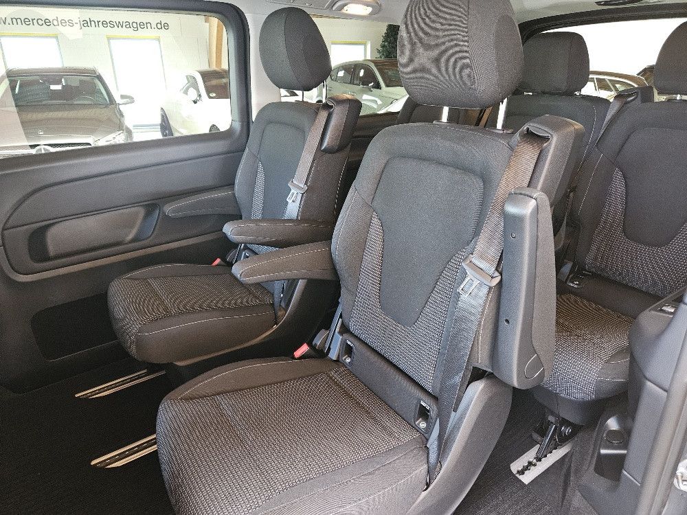 Mercedes-Benz V 300d Lang 4MATIC Edition - Samsaru's Car Outlet