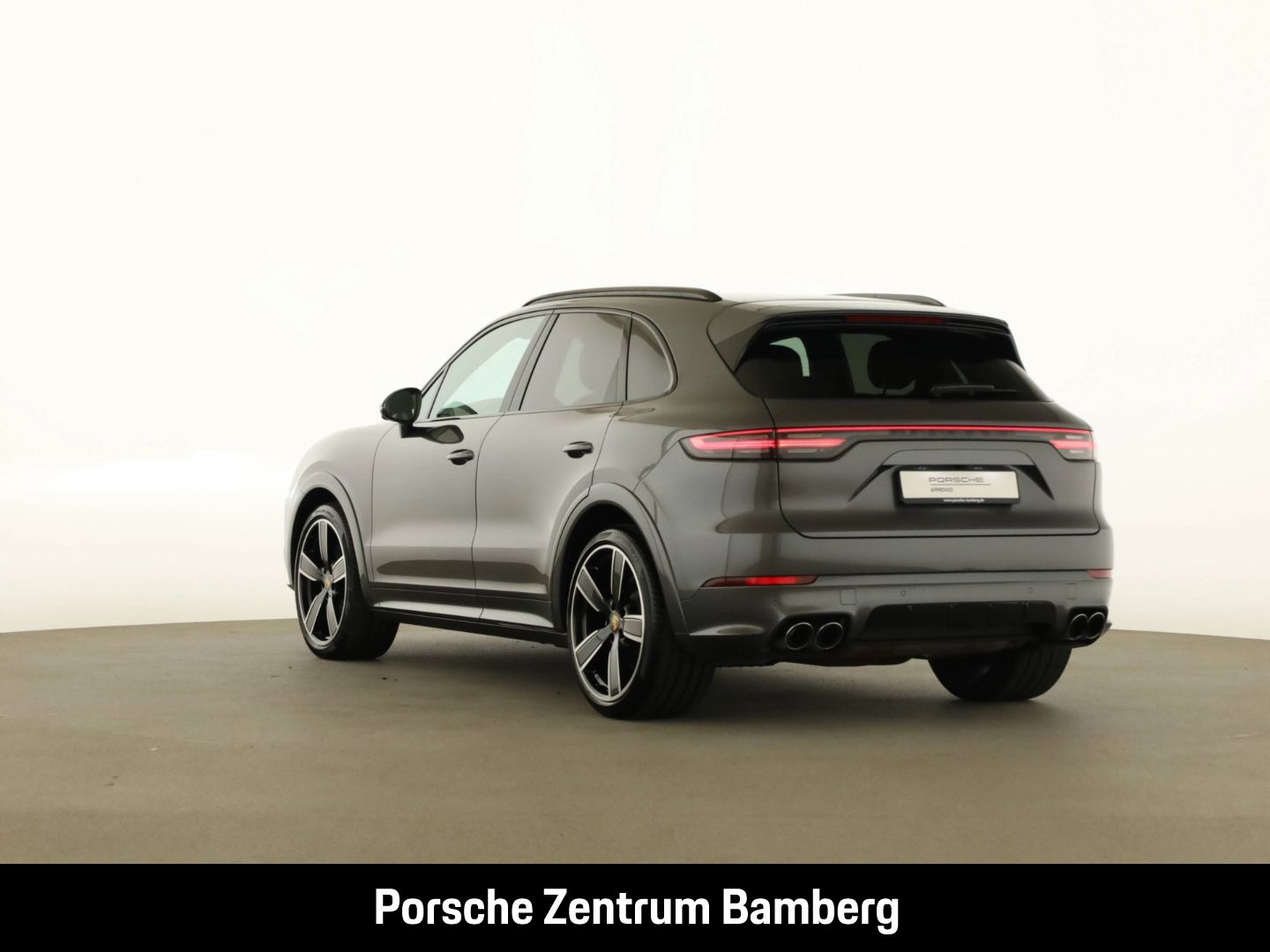 Porsche Cayenne Turbo/ Head-Up/ InnoDrive/ Massage/ Spor