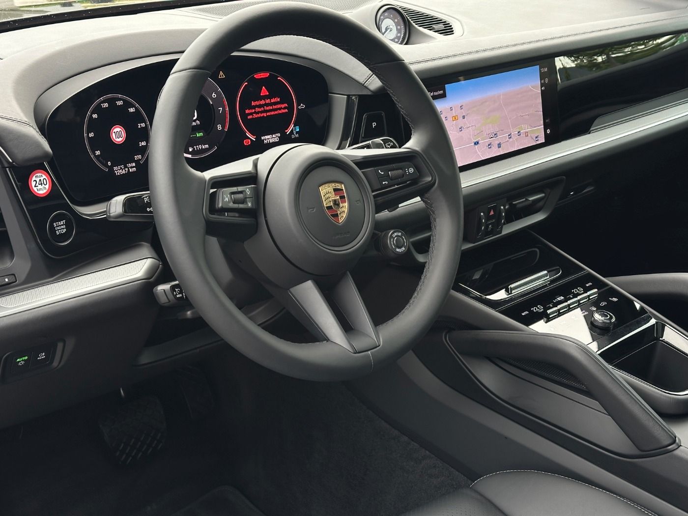 Porsche Cayenne E-Hybrid PANO BOSE Sportlenkrad
