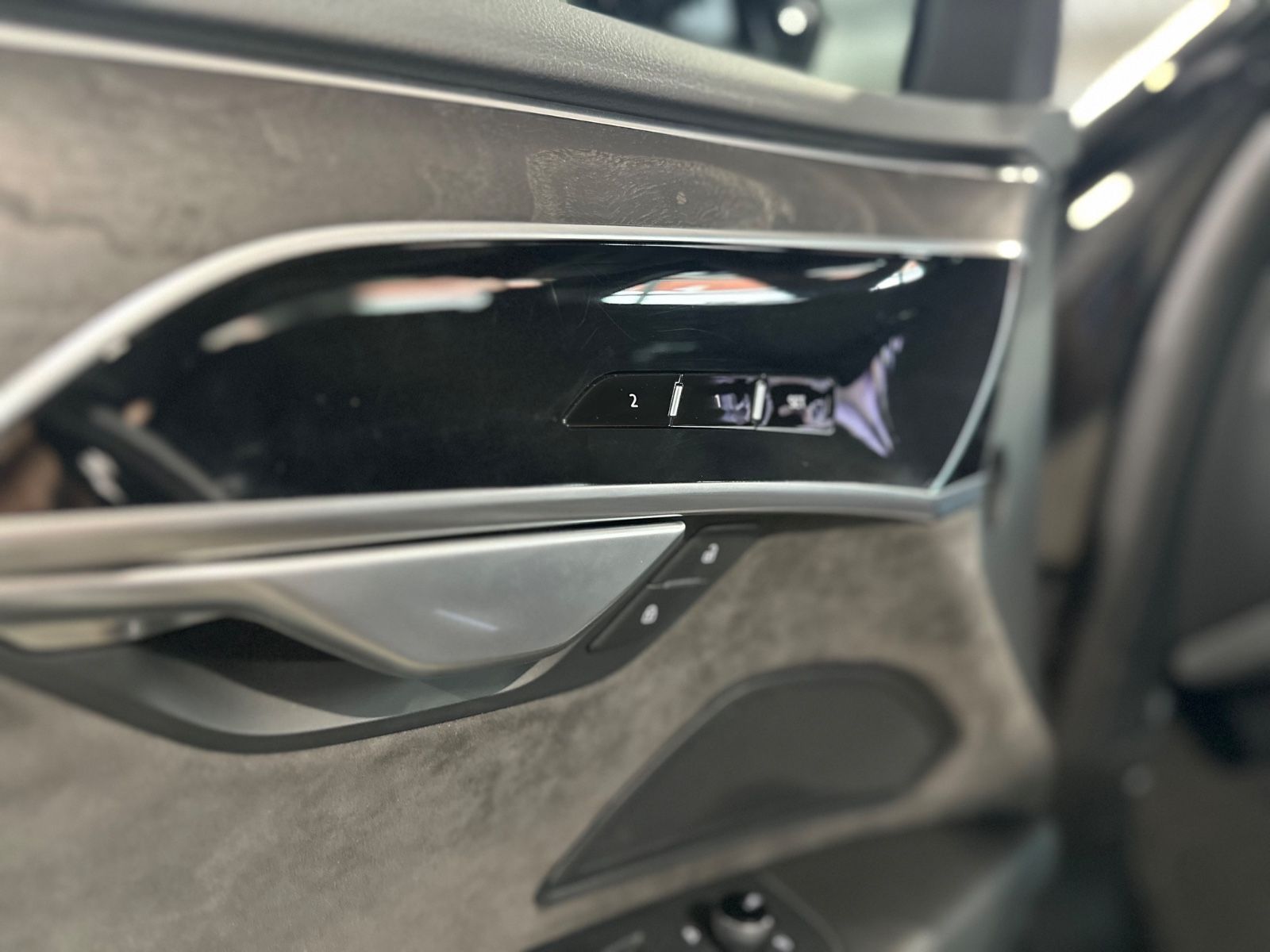 Audi A8 50 TDI quattro - Samsaru's Car Outlet