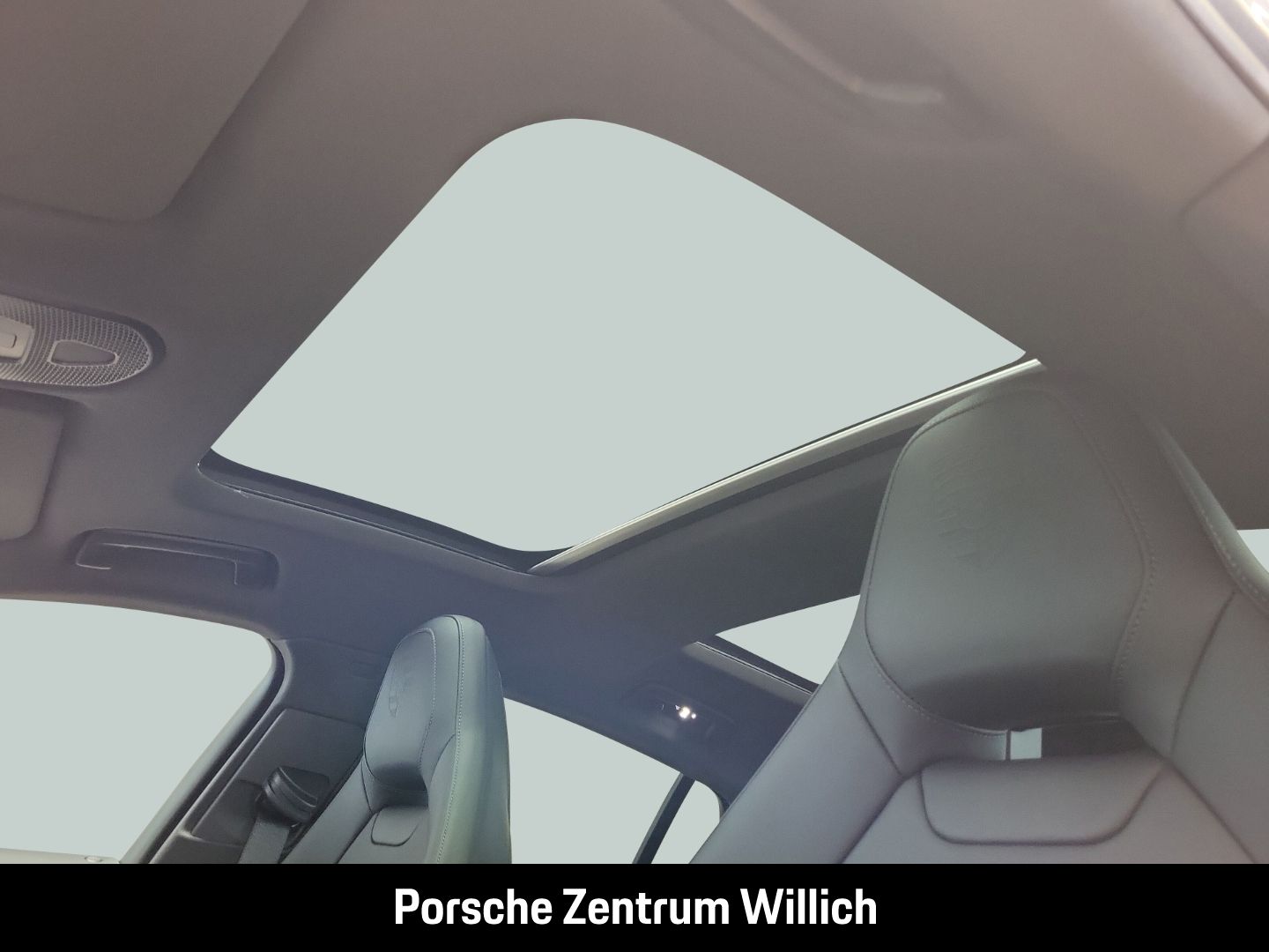 Porsche Panamera 4 E-Hybrid SportDesign InnoDrive BOSE