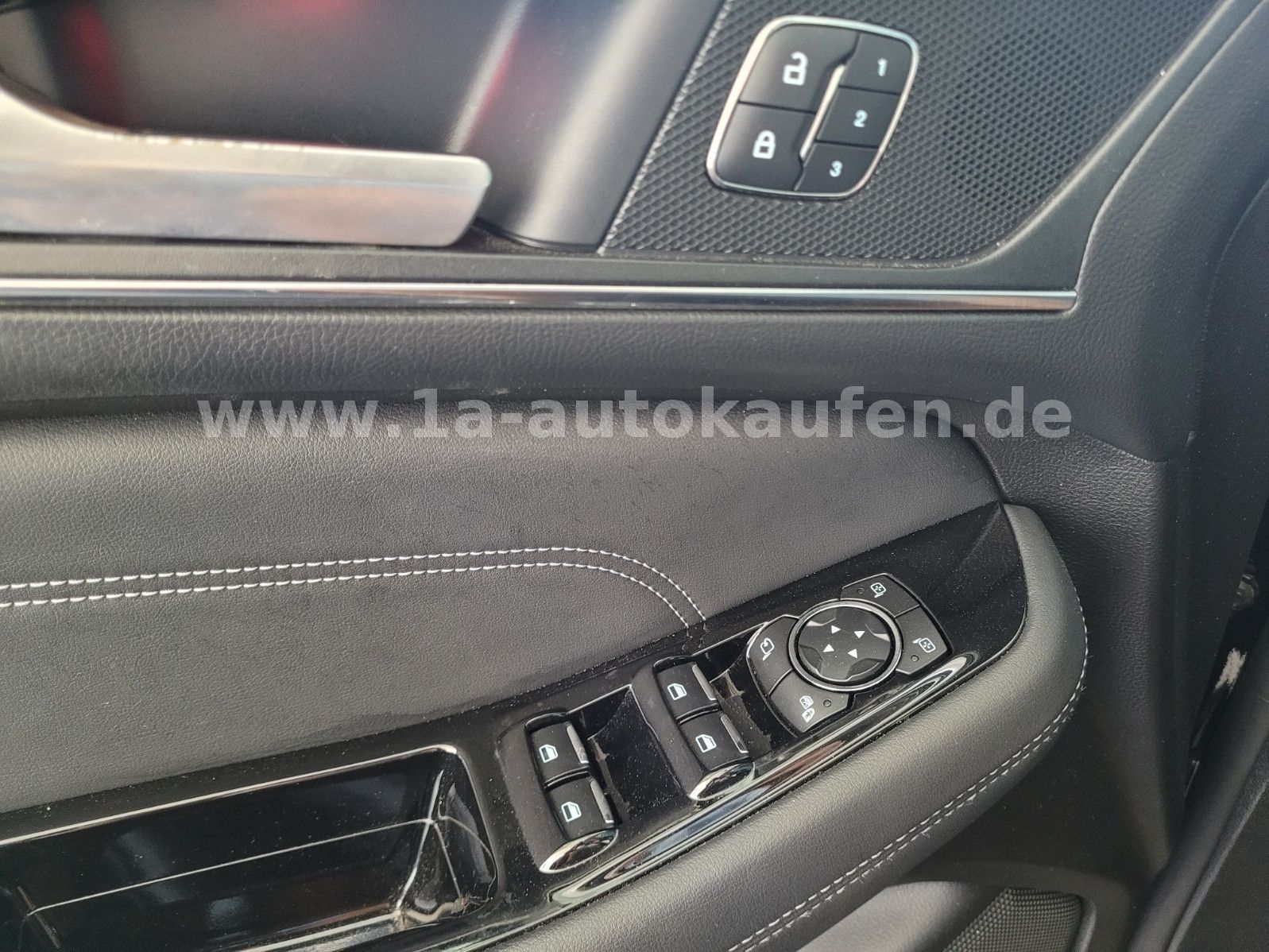Ford S-Max FHEV Titanium m. Leder/ACC/LED/Kamera