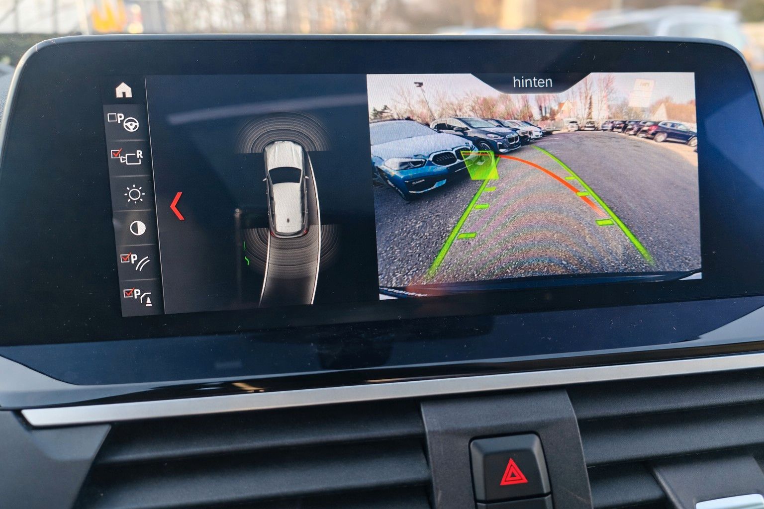 BMW X3 xD20d xLine KAM HUD PANO AHK LEDER