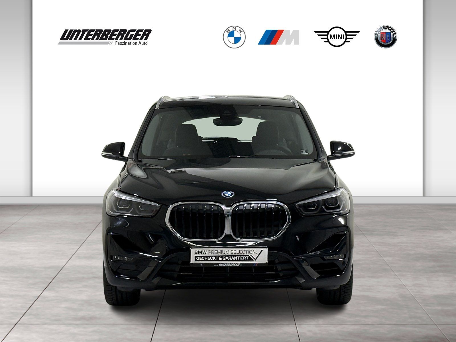 BMW X1 xDrive25e Sport Line - Samsaru's Car Outlet