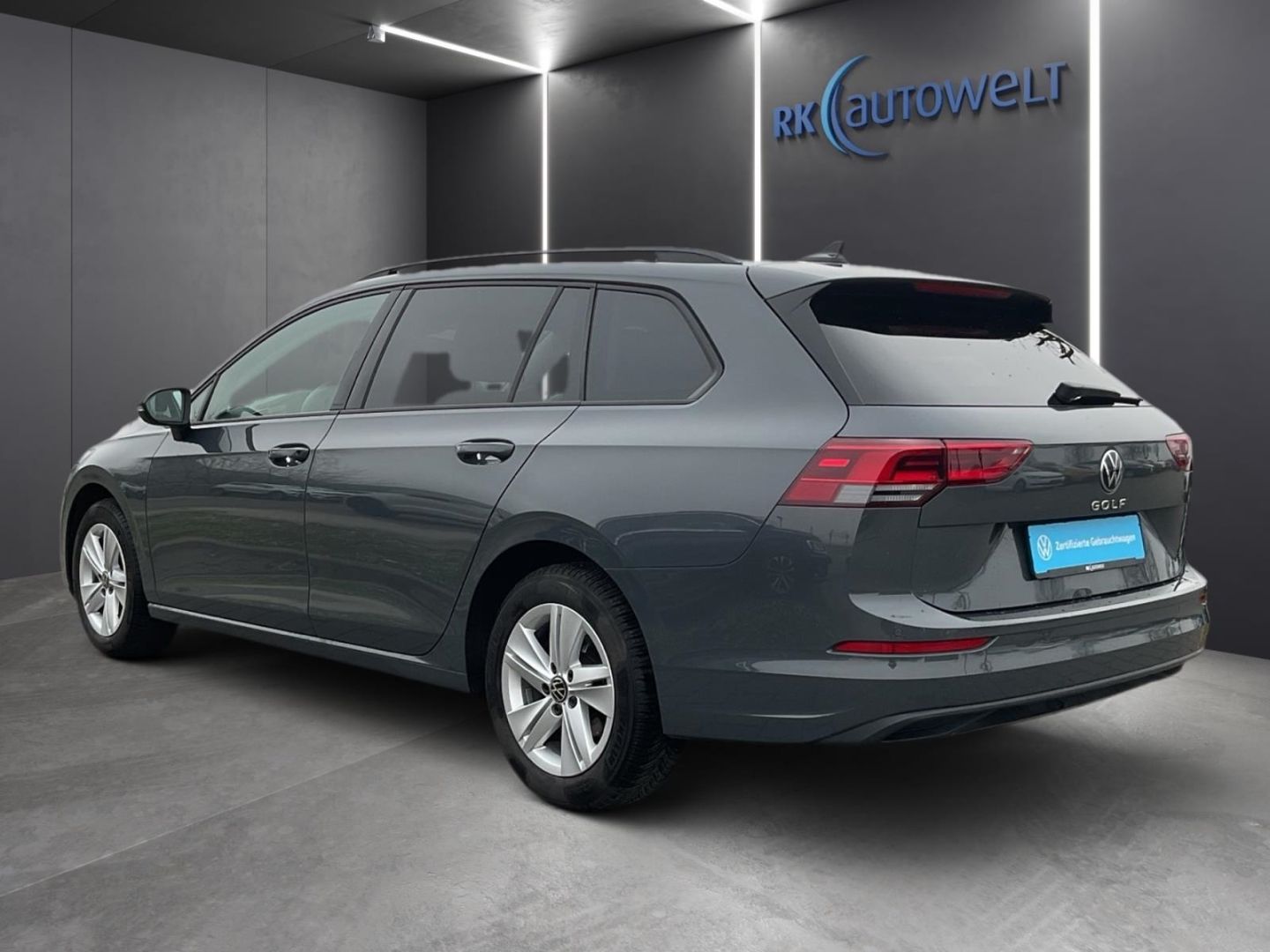 Volkswagen Golf Variant 8 VIII Life 1.0 TSI - Samsaru's Car Outlet
