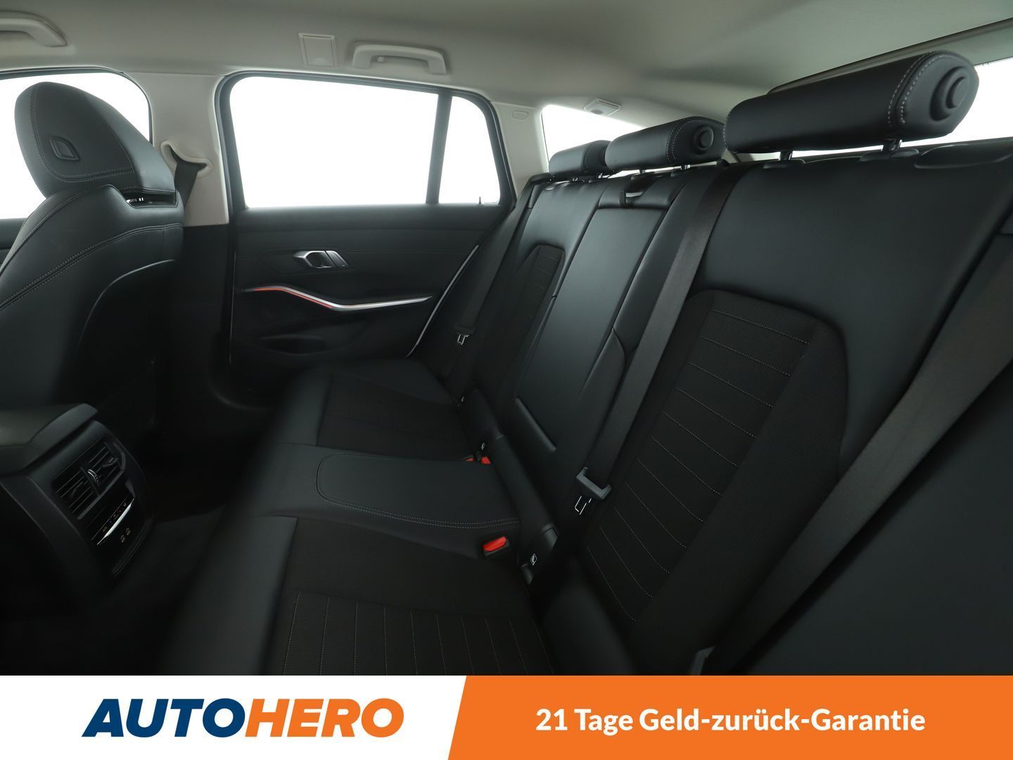 BMW 320d Sport Line Aut. - Samsaru's Car Outlet