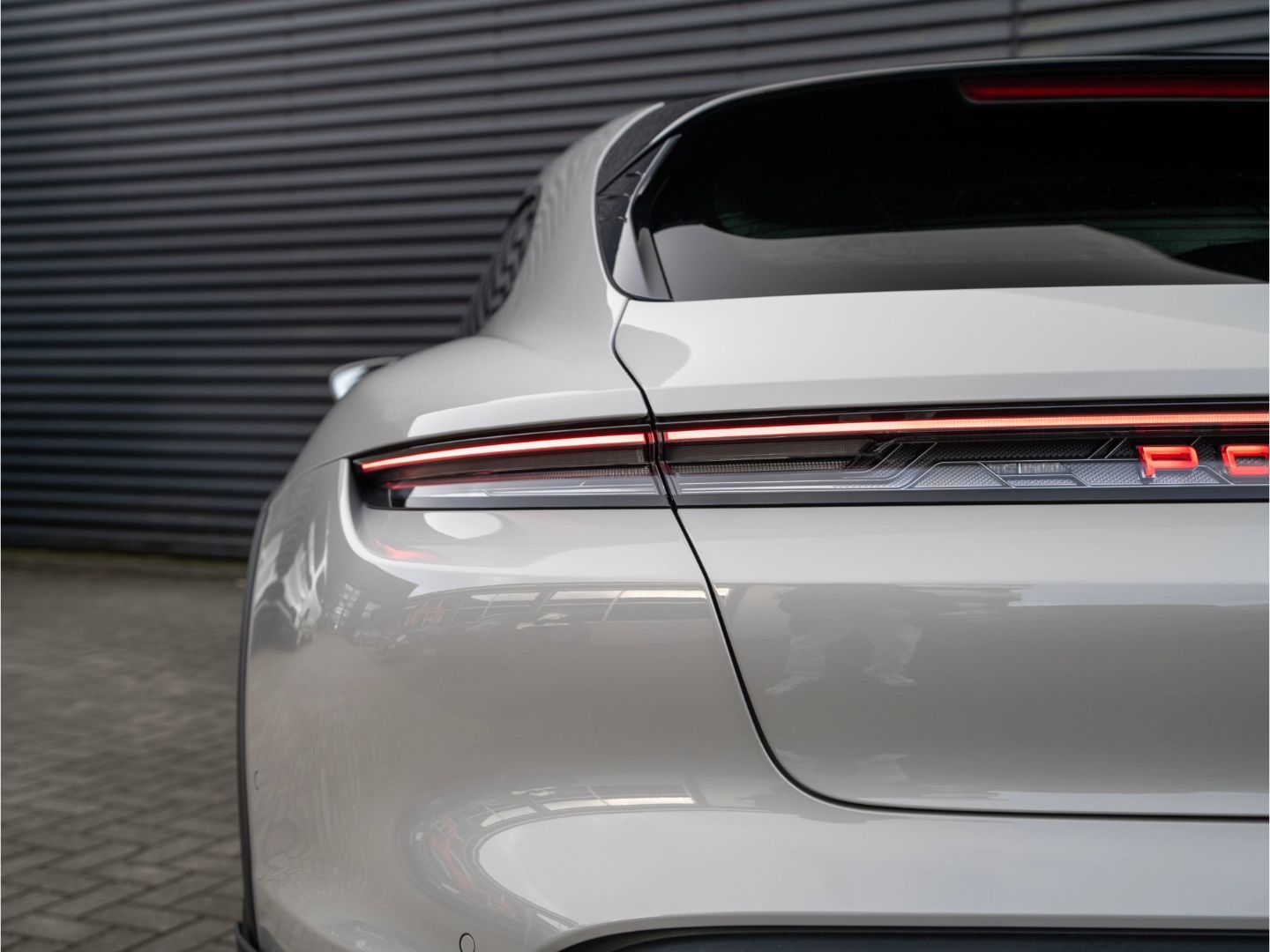 Porsche Taycan 4 Cross Turismo 21'', Offroad Design Pake