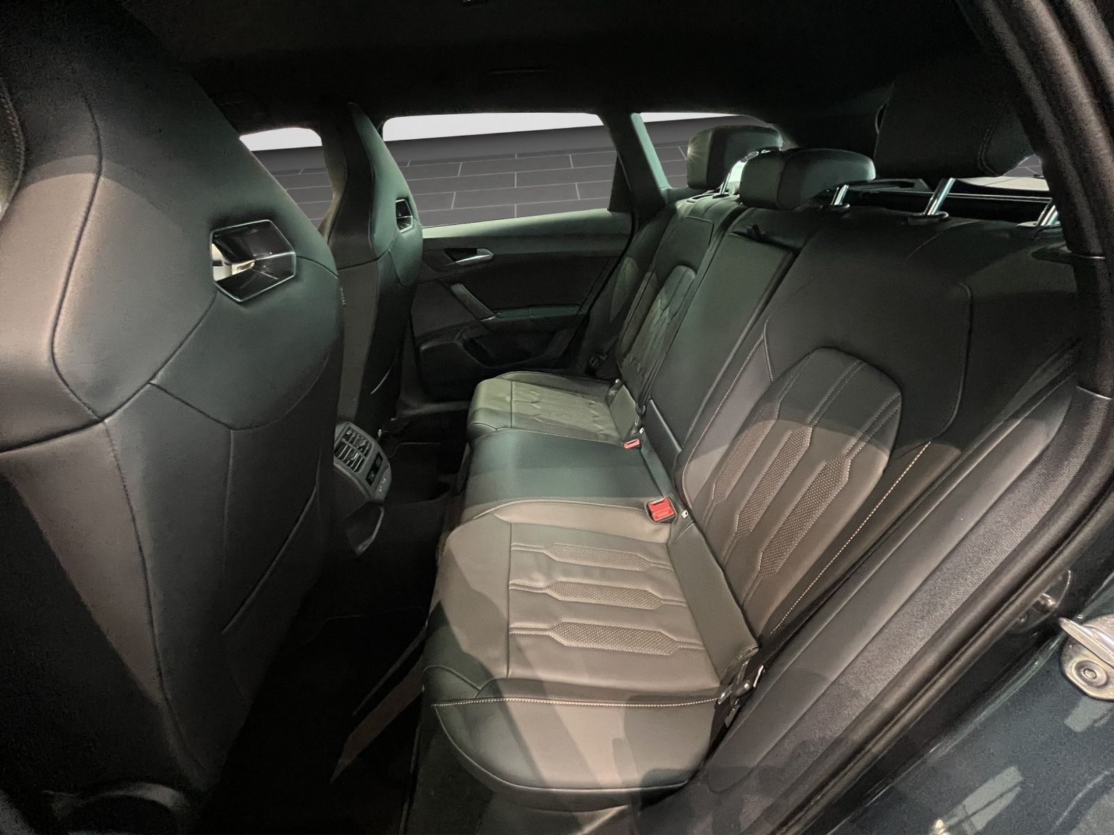 Cupra Leon Sportstourer VZ 1.4 e-Hybrid DSG - Samsaru's Car Outlet