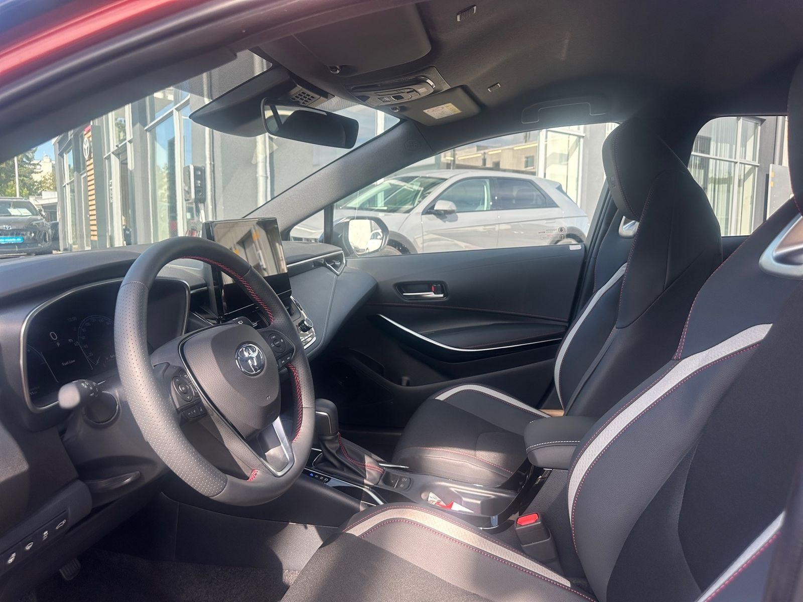 Toyota Corolla Hybrid GR Sport2,0-l-Hybrid Stufenloses
