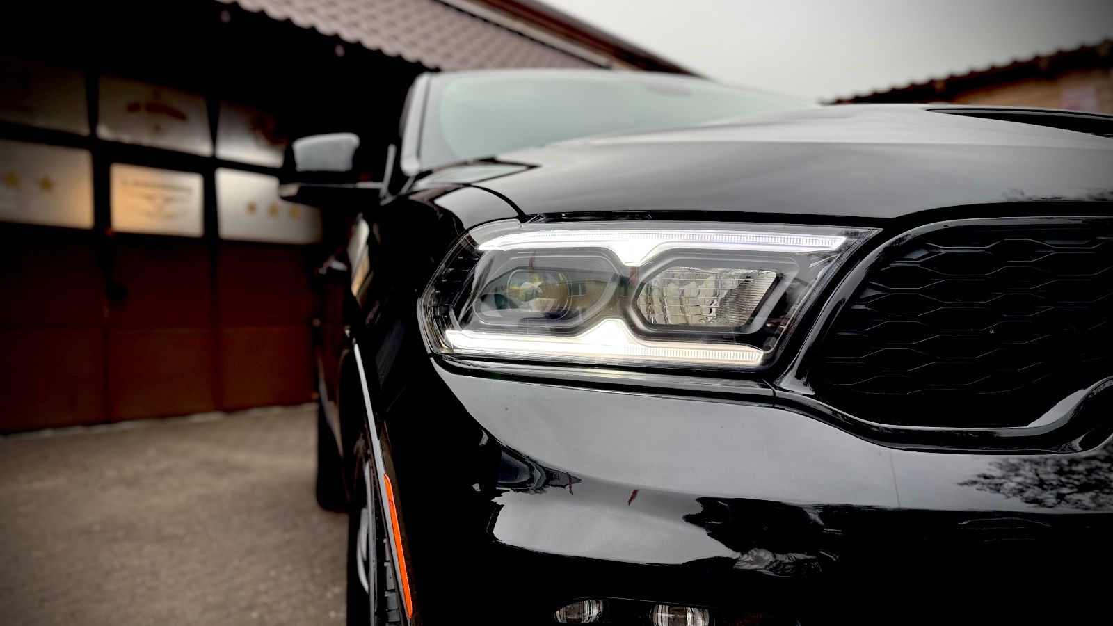 Dodge 5.7*R/T*LPG*AHK*NAVI*LED*6 SITZER*GARANTIE*VOLL