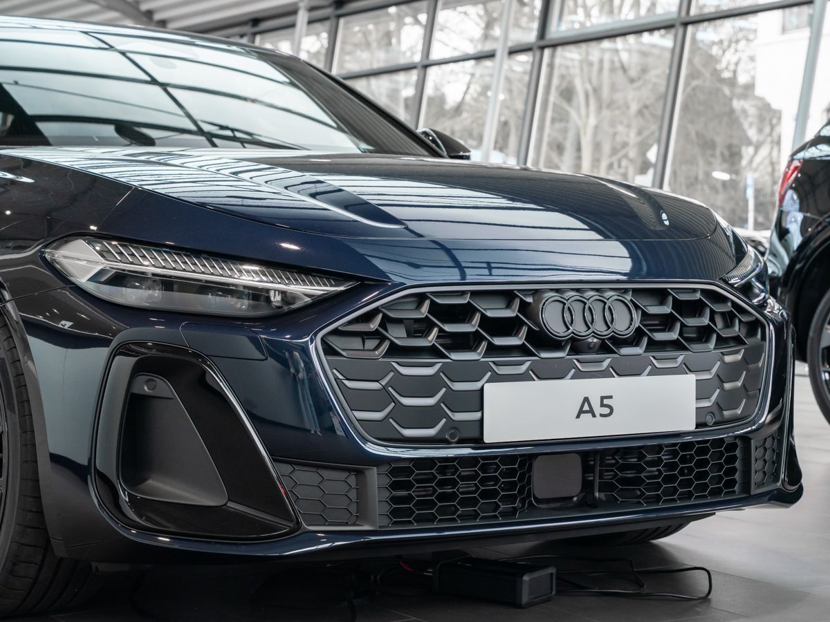 Audi A5 Limousine S-Line Black TFSI quattro TECH PLUS