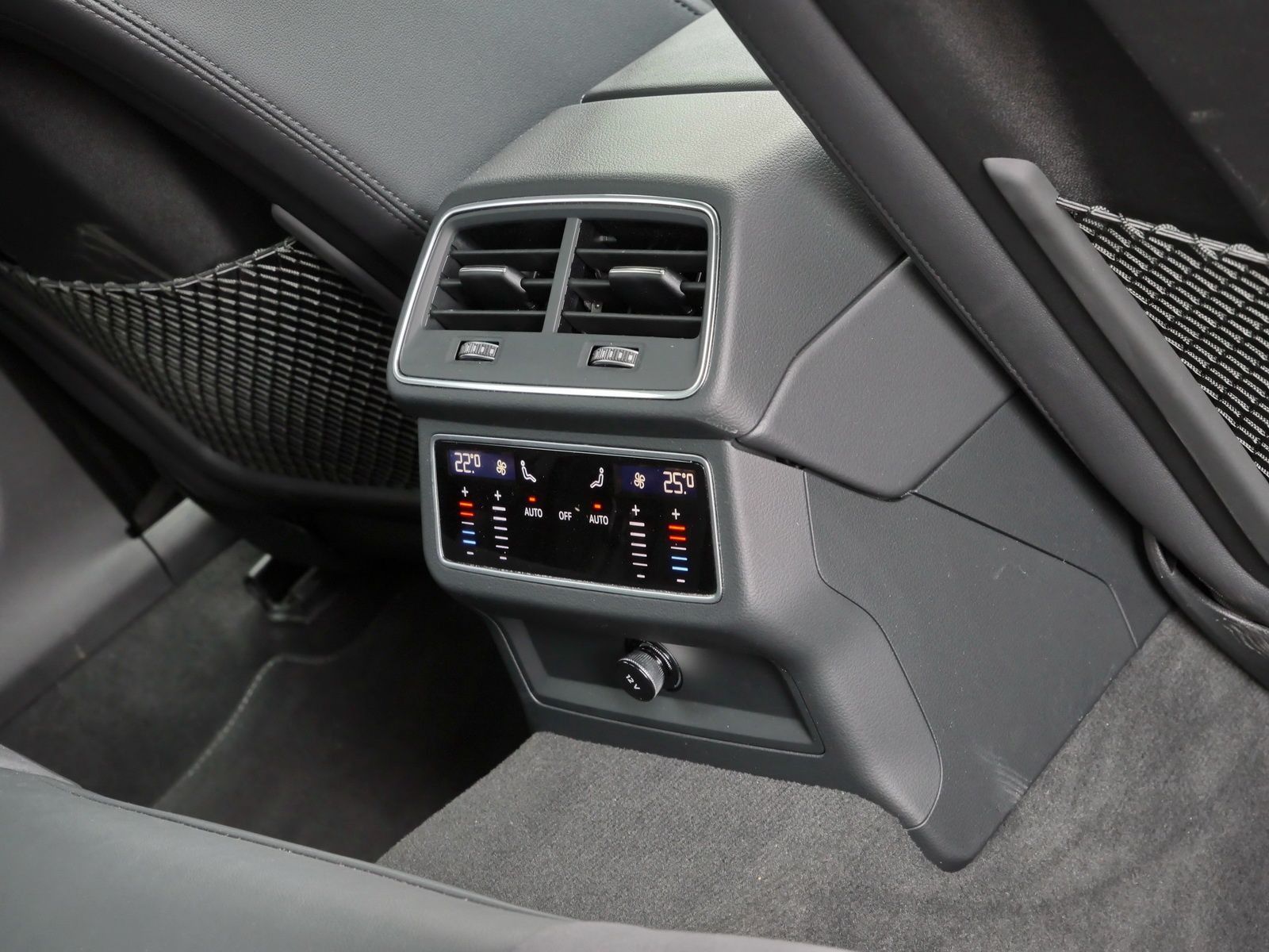 Audi A6 Limousine 55 TFSI S line - Samsaru's Car Outlet