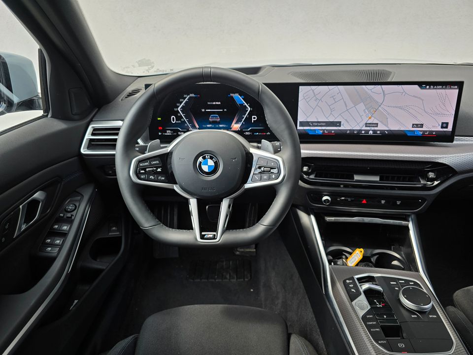BMW 320d xDrive Touring M Sportpaket *ab 2,49% eff.*