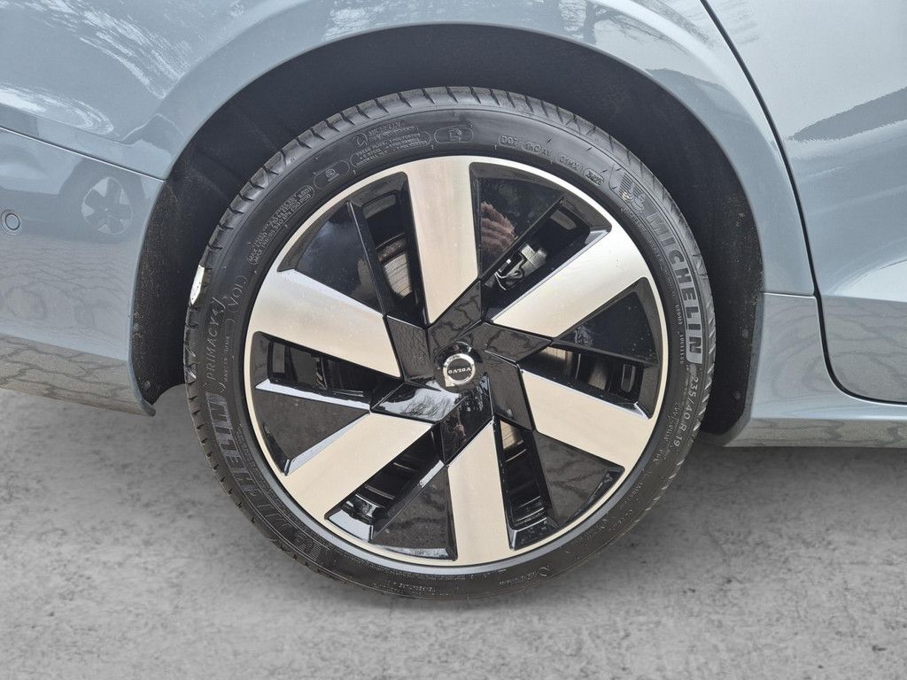 Volvo S60 T8 Ultimate Dark Recharge Plug-In Hybrid AWD