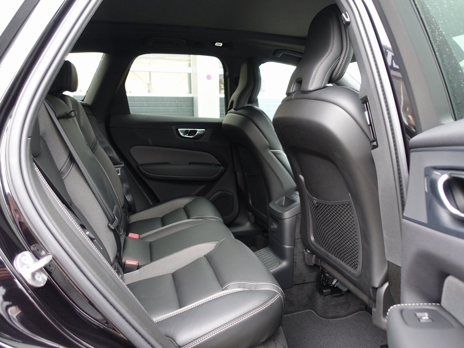 Volvo XC60 Black Edition Ultra T6 AWD/360°Cam/HeadUp