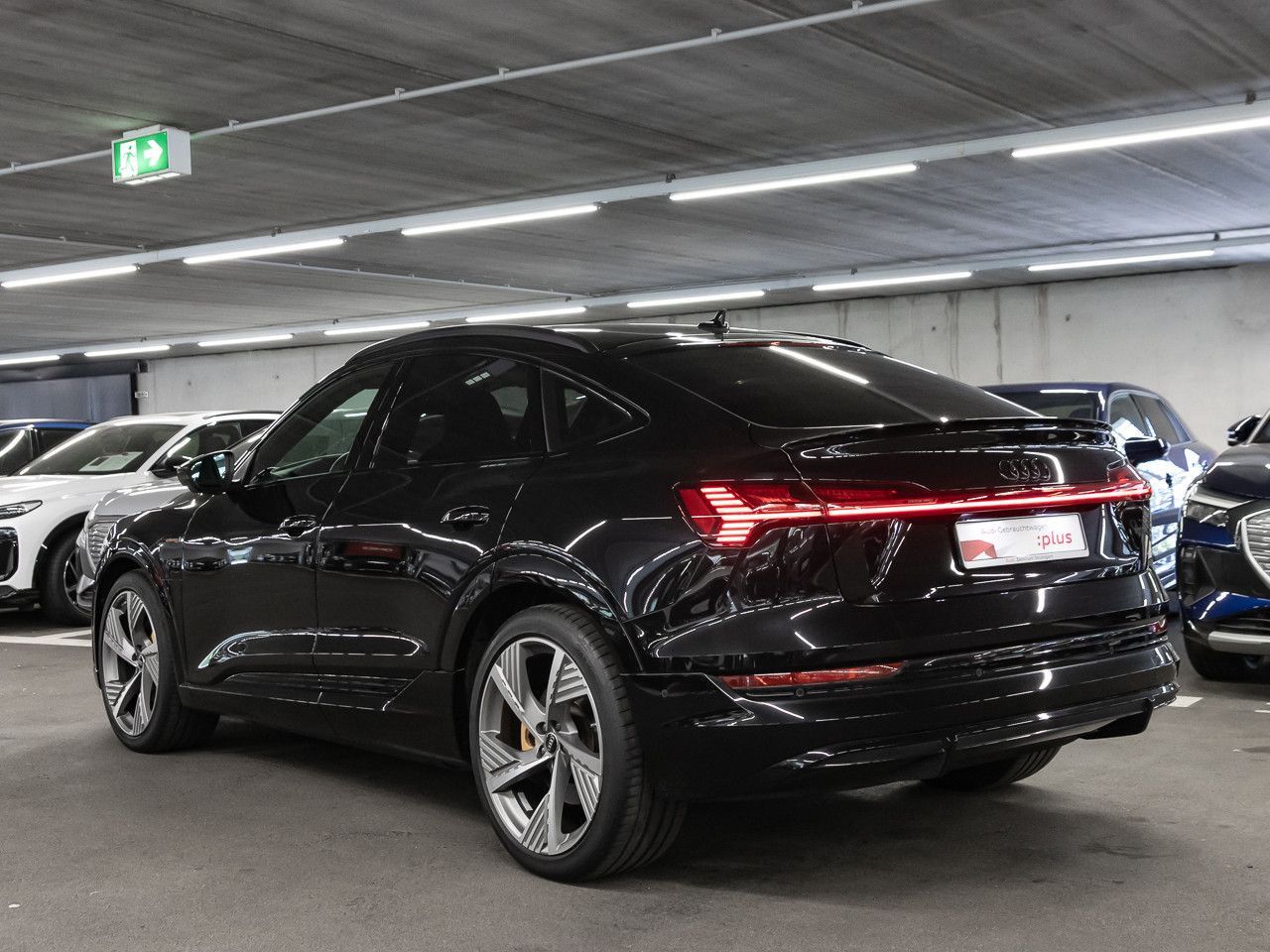 Audi e-tron Sportback 55 quattro S line AHK HUD Pano