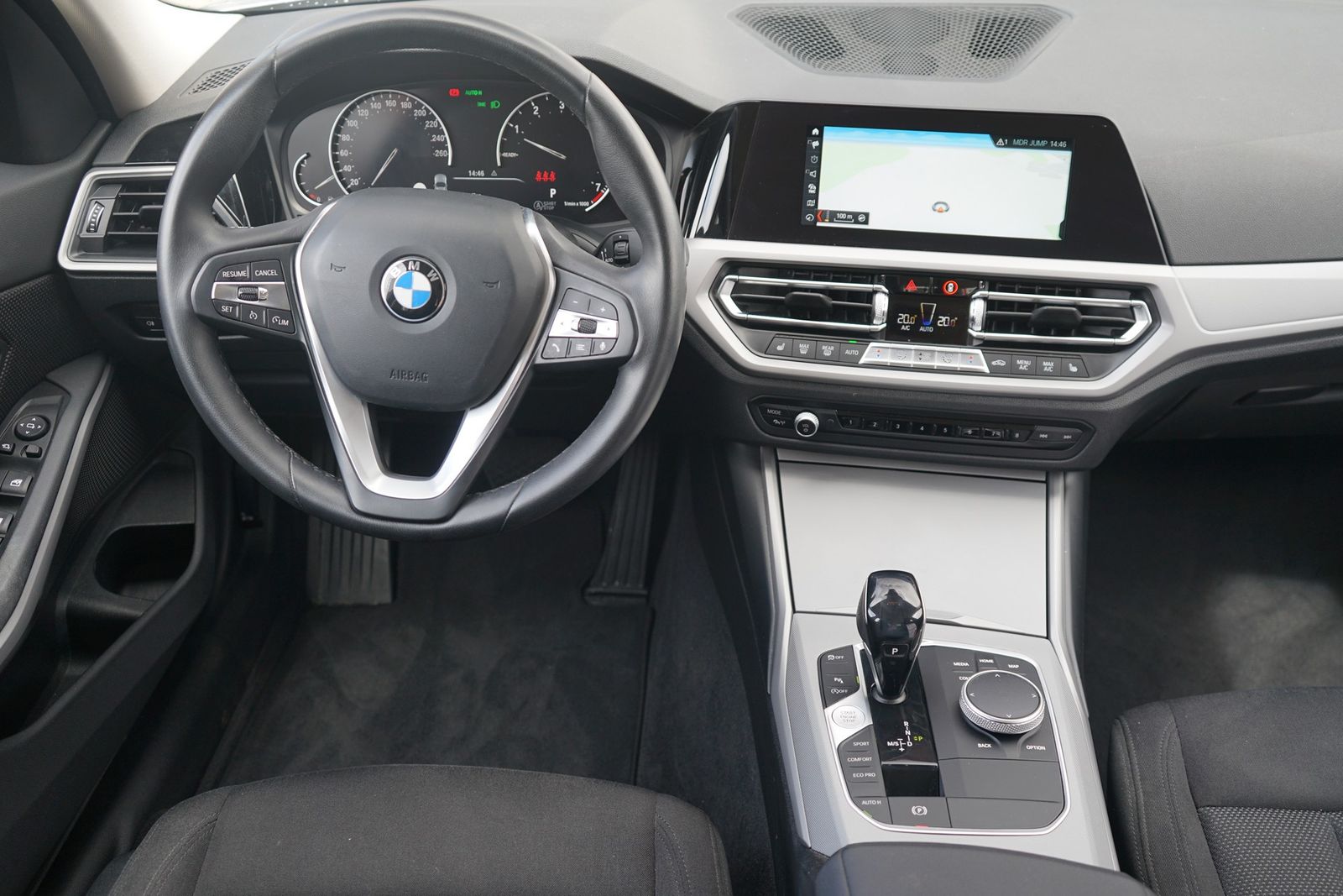 BMW 320i Advantage - Samsaru's Car Outlet