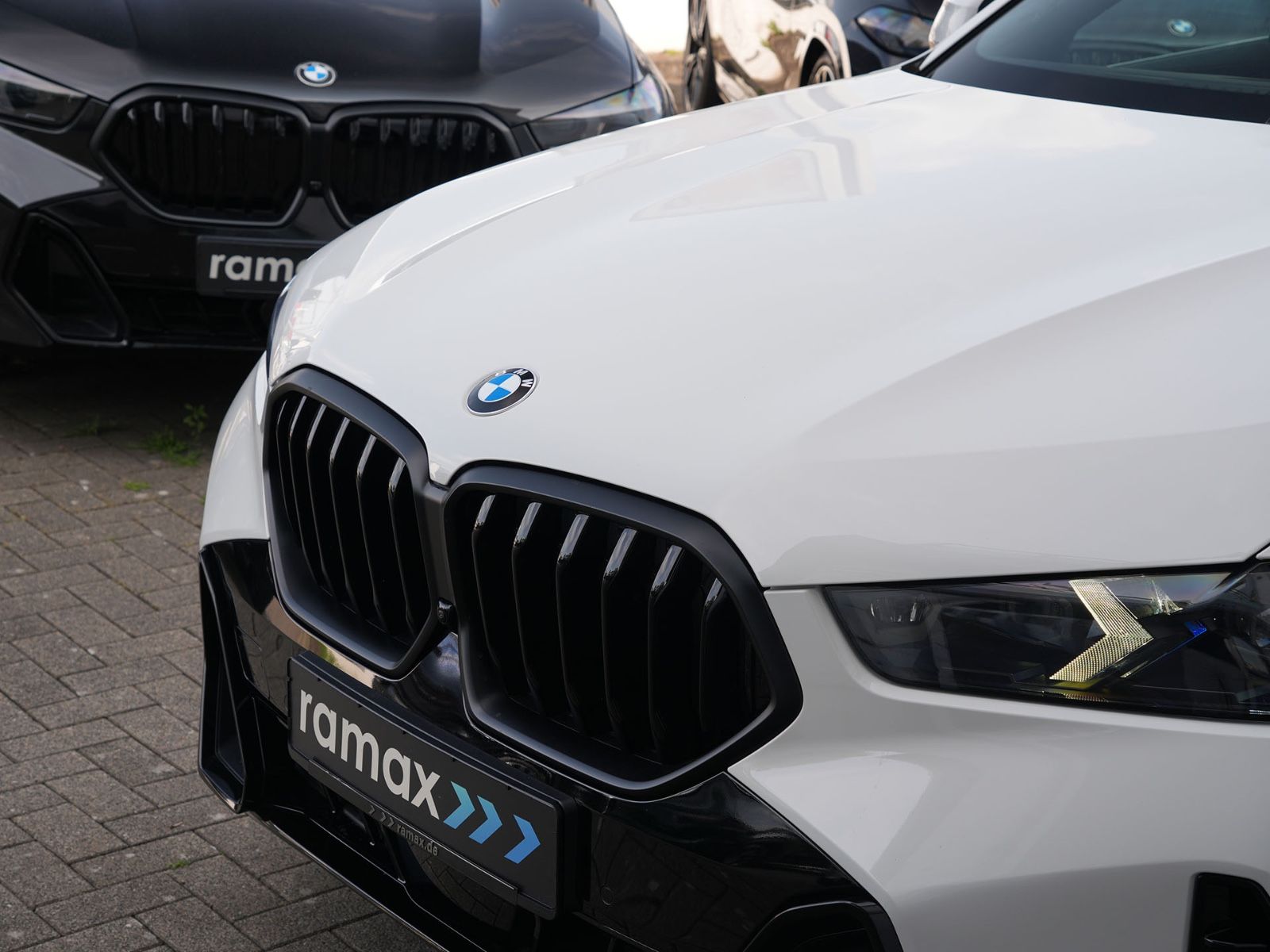 BMW X6 xDrive30d M Sport - Samsaru's Car Outlet