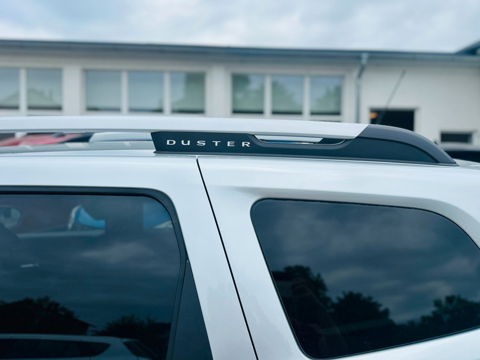 Dacia Duster Prestige 4WD - Samsaru's Car Outlet