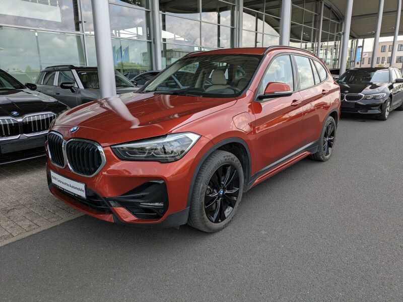 BMW X1 xDrive25e Sport Line - Samsaru's Car Outlet