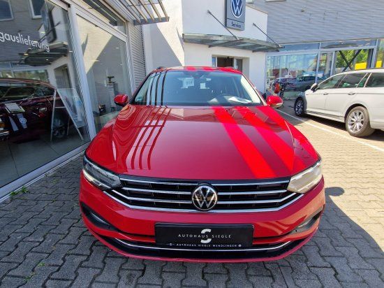 Volkswagen Passat Variant 2.0 TDI Business DSG - Samsaru's Car Outlet