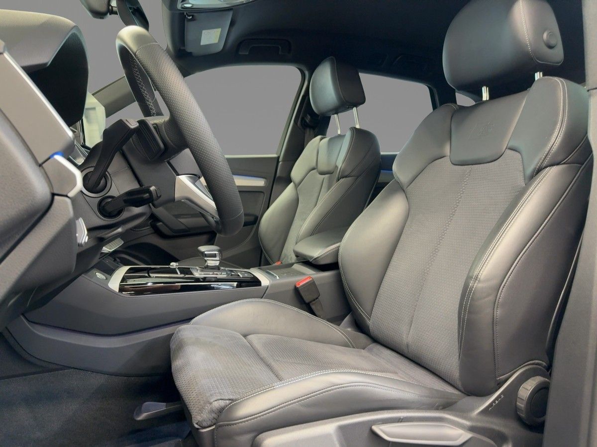 Audi Q5 S line 40 TDI quattro virtual AHK