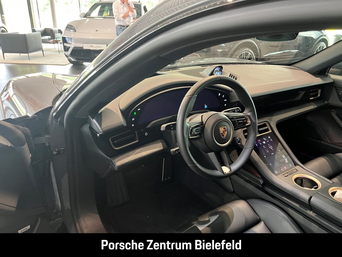 Porsche Taycan 4S Cross Turismo Panorama Luftfederung