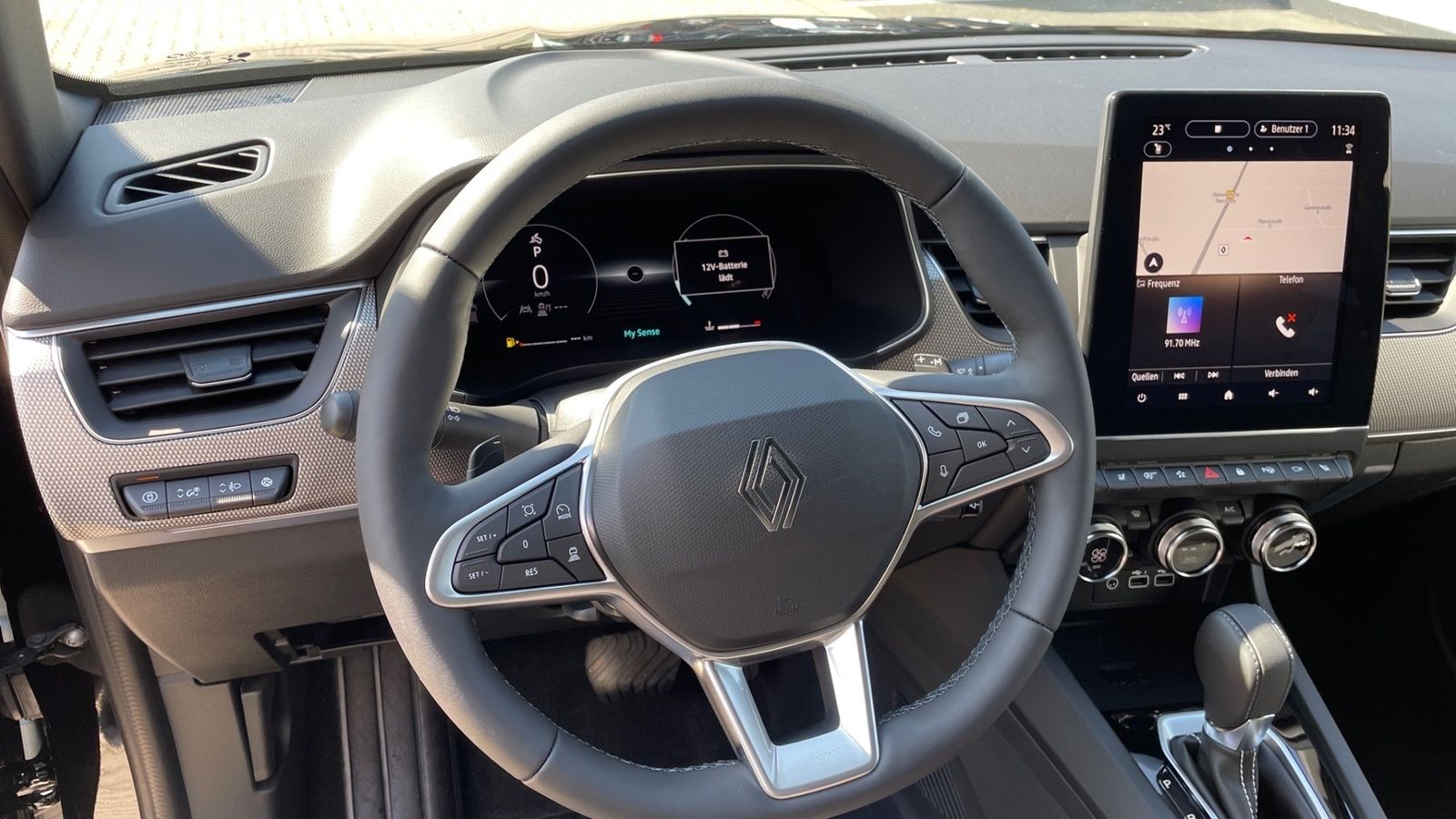 Renault Arkana TECHNO Mild Hybrid - Samsaru's Car Outlet