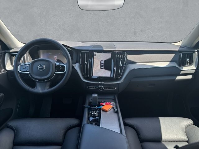 Volvo XC60 Plus Dark B4 Diesel 19''LM Standhz 360kam A