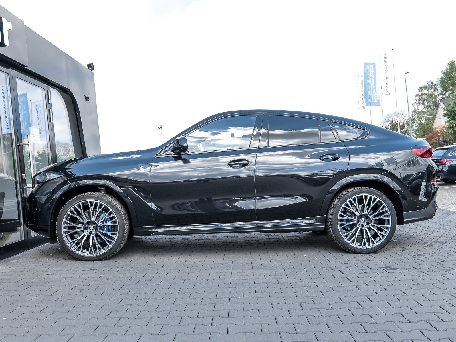 BMW X6 xDrive40d M Sport HUD PANO ACC AHK 360°KAM