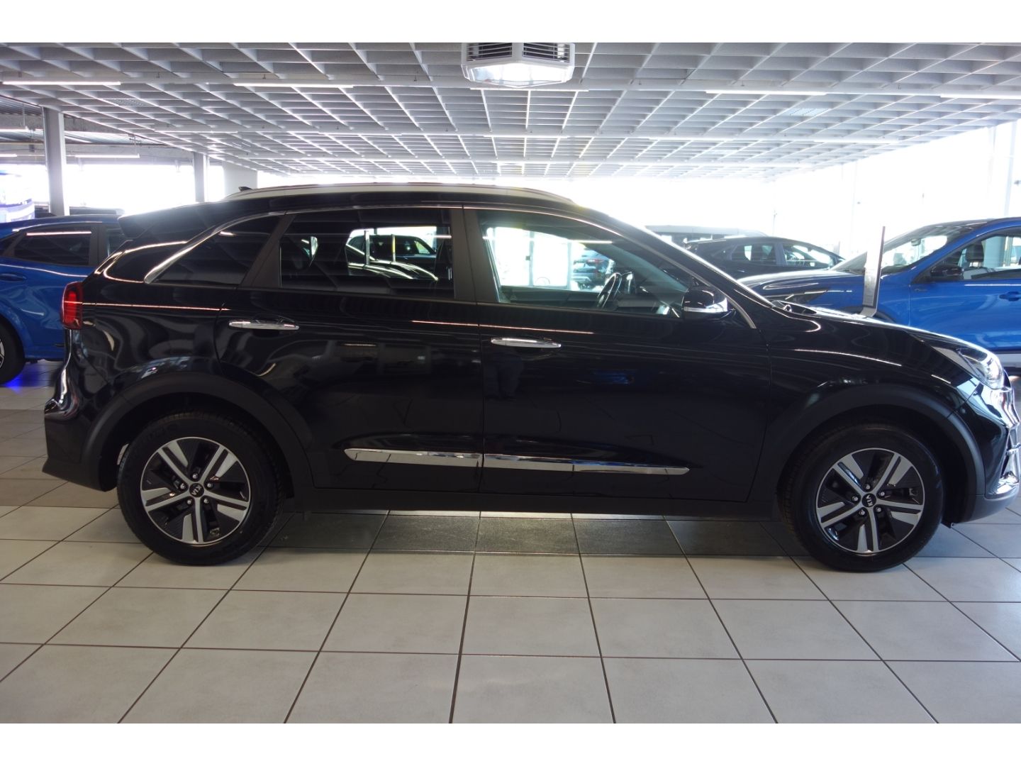 Kia Niro 1.6 SPIRIT PHEV - Samsaru's Car Outlet