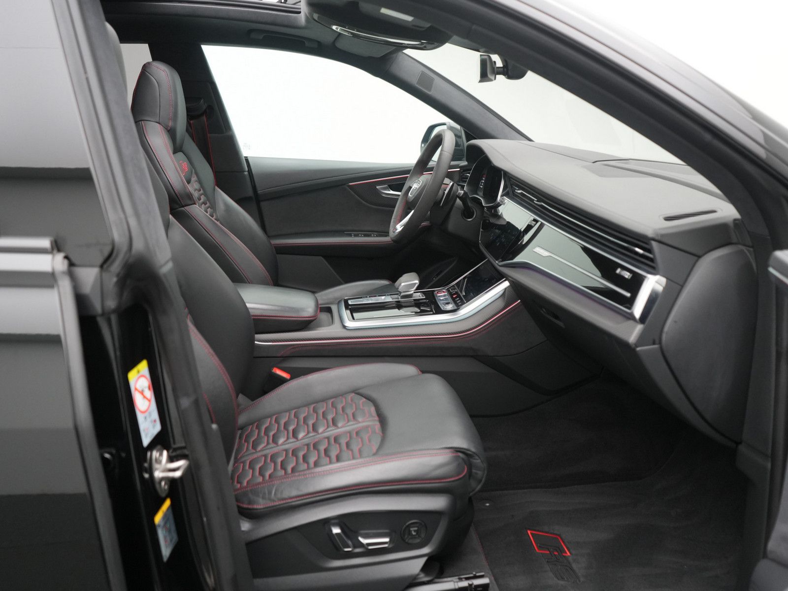 Audi RS Q8 DYNAMIK PAKET PLUS SITZBELÜ. MASSAGE ACC