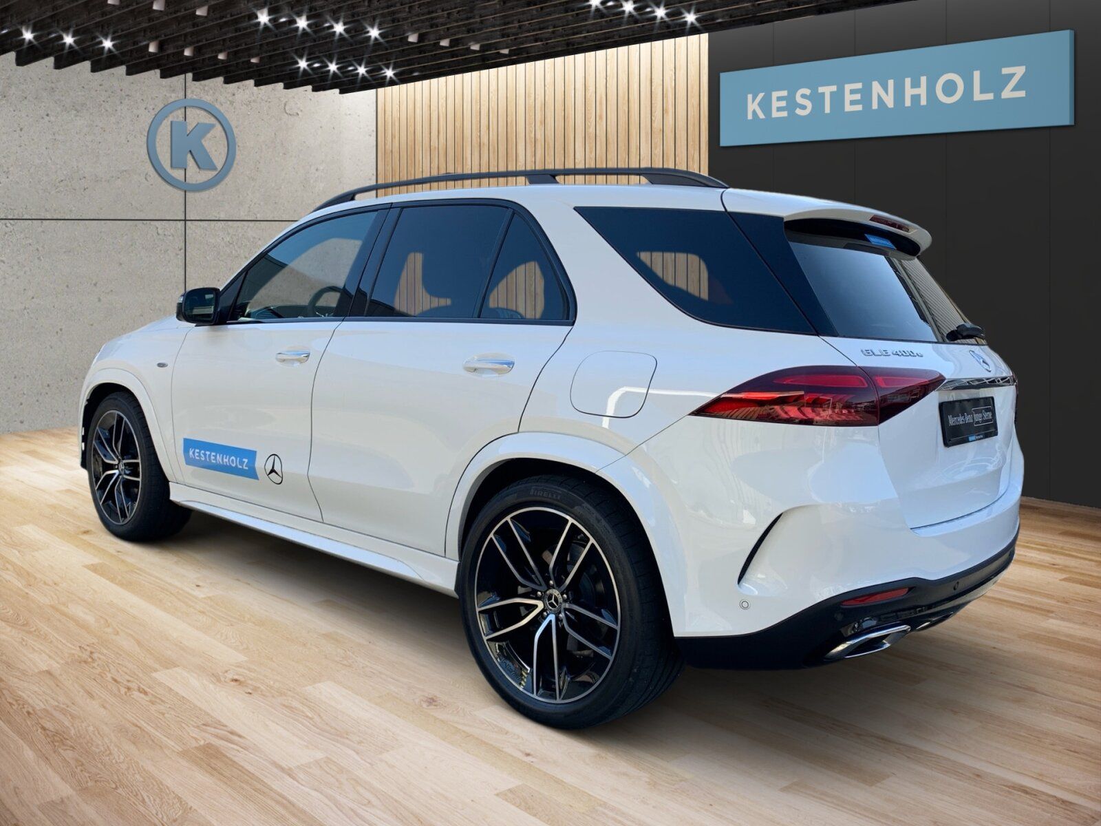 Mercedes-Benz GLE 400 e 4M AMG°PREMIUM°NAPPA°AHK3,5T°HuD°AIRM°