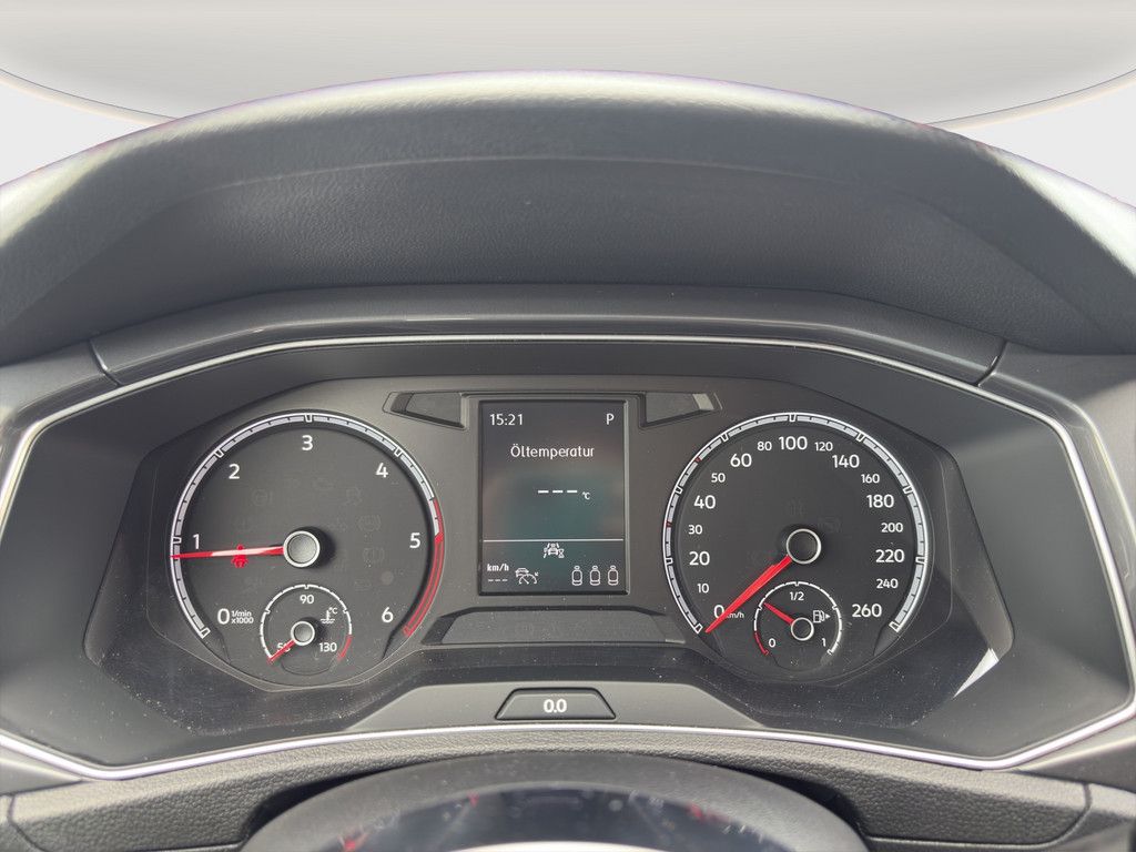 Volkswagen T-Roc Sport 2.0 TDI DSG - Samsaru's Car Outlet