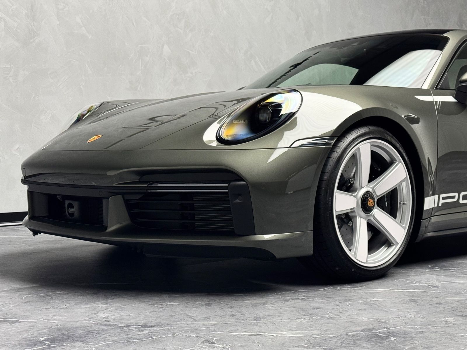 Porsche 992 Turbo50 HERITAGE BLANCO COC PY25