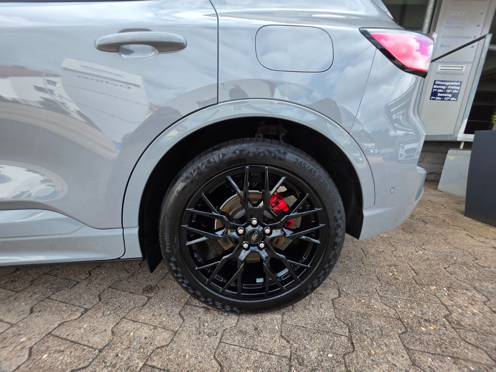 Ford Kuga Hybrid - Samsaru's Car Outlet