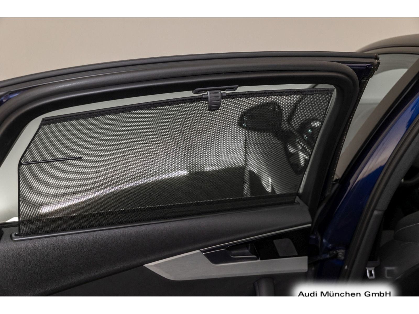 Audi A4 35 TFSI S tronic S line competition - Samsaru's Car Outlet