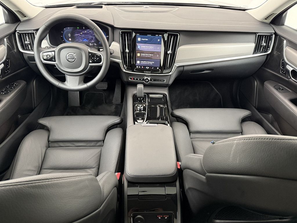 Volvo S90 T8 Ultimate Dark Plug-In Hybrid AWD