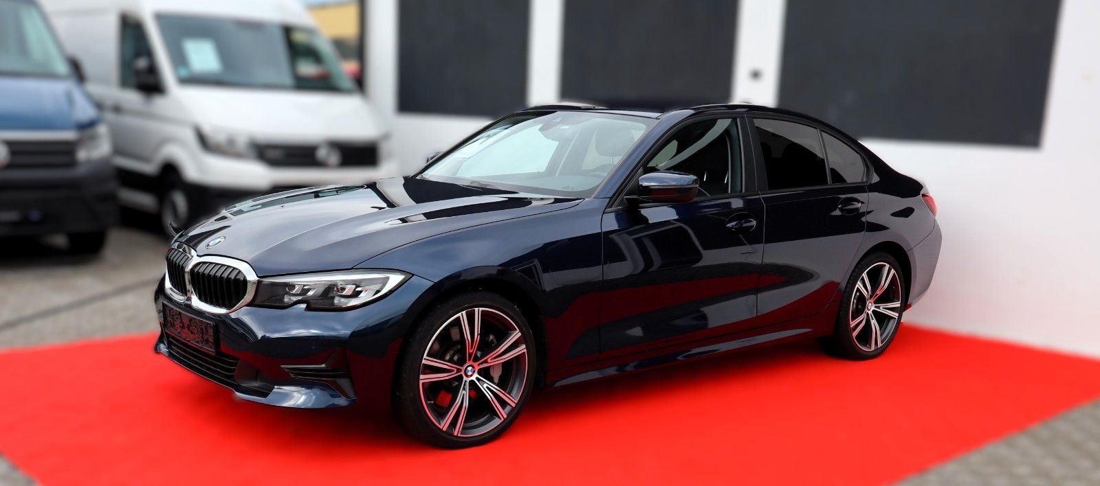 BMW 330 d xDrive - Samsaru's Car Outlet