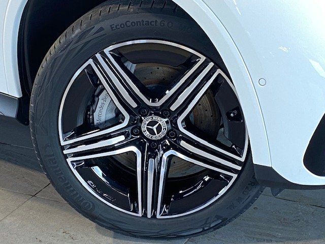 Mercedes-Benz GLC 400 e 4M AMG Night AHK/Sound/Pano/Distro/20"